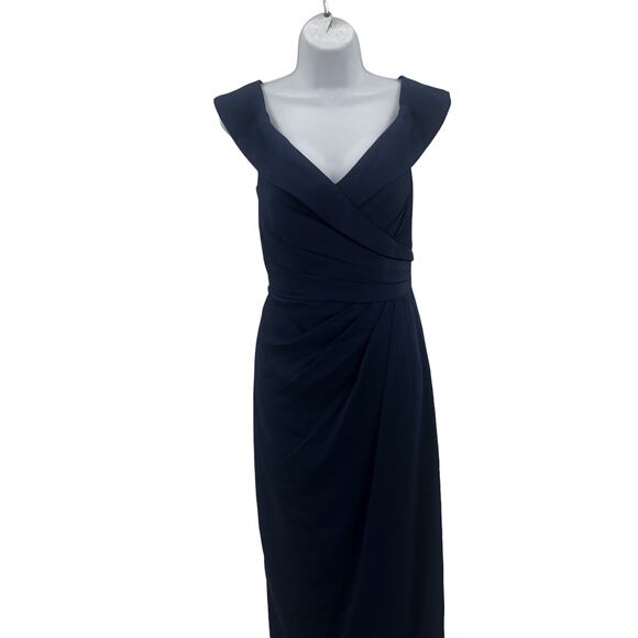 La Femme 25206 Wrap V-Neck Side Slit Maxi Dress Sleeveless Navy Blue Size 4 - Picture 7 of 9